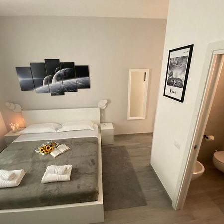 Roma Centro Softrooms Guest House Affittacamere Экстерьер фото