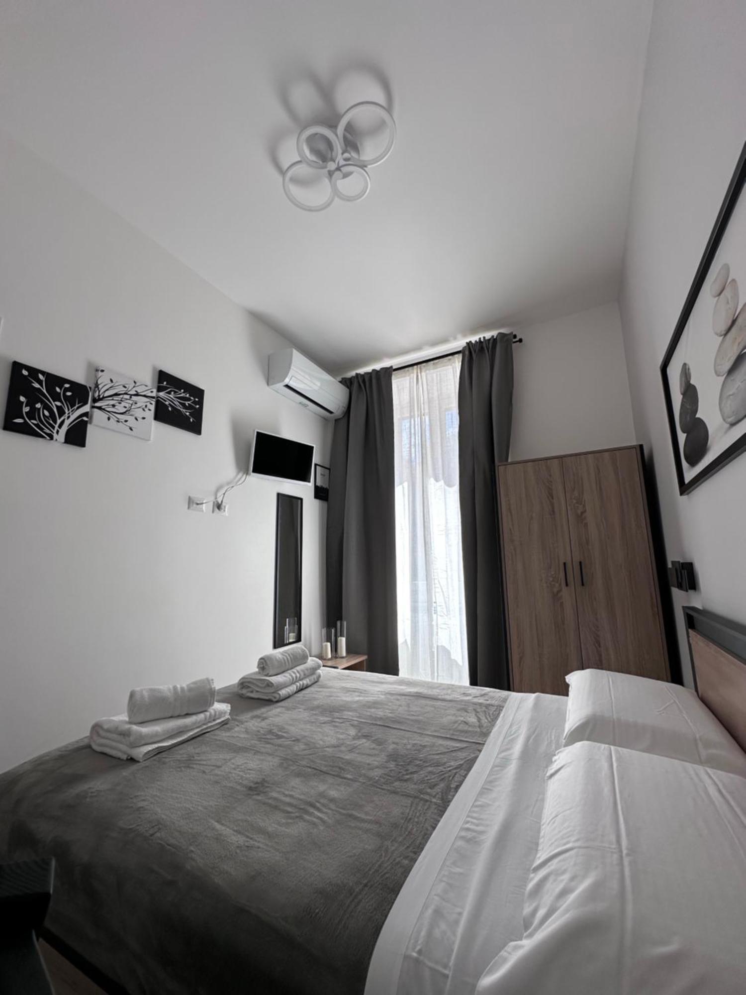 Roma Centro Softrooms Guest House Affittacamere Экстерьер фото