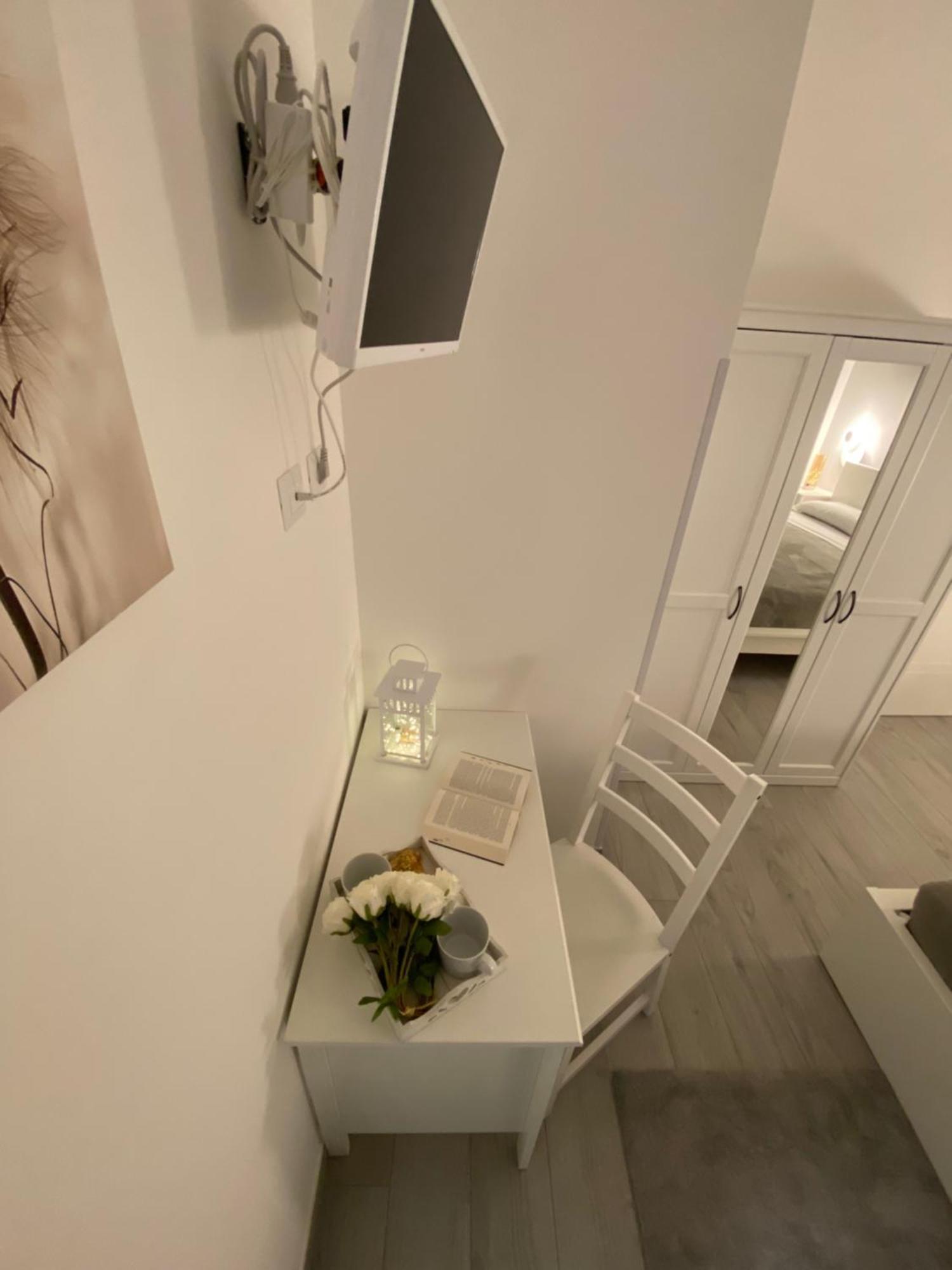 Roma Centro Softrooms Guest House Affittacamere Экстерьер фото