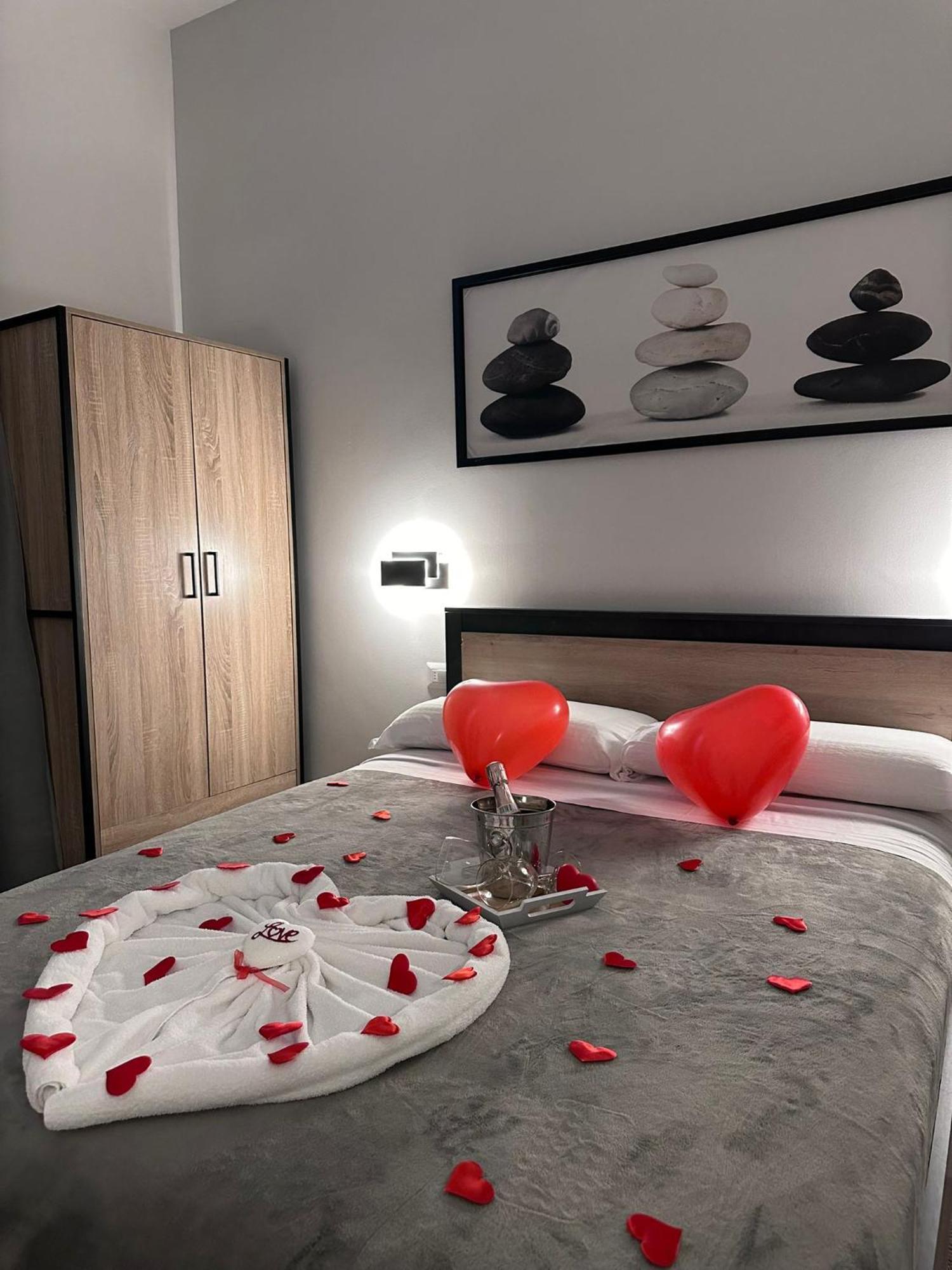 Roma Centro Softrooms Guest House Affittacamere Экстерьер фото